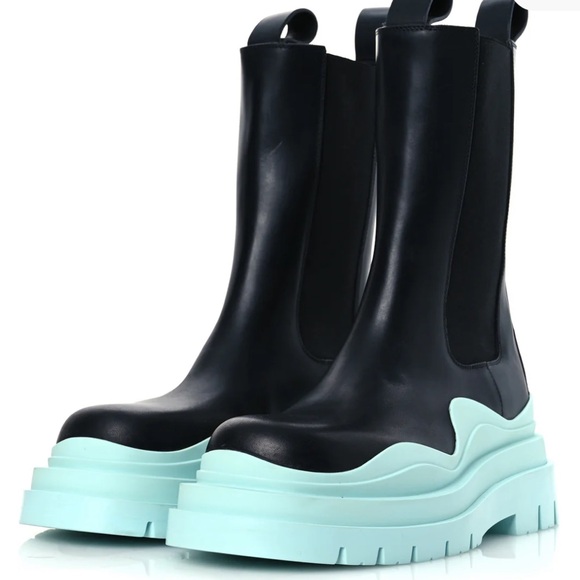 Bottega Veneta Black and Aqua Platform Boots - Picture 7 of 9